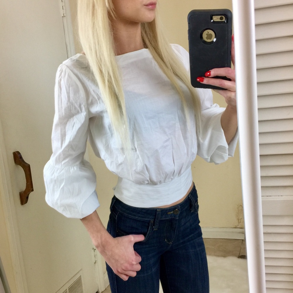 ***FLASH SALE!!!*** BEBE NWOT CHIC WHITE BLOUSE - Picture 3 of 8